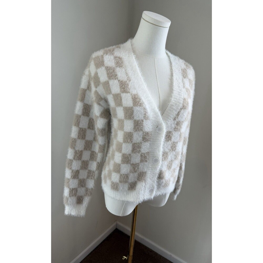 Industry Cardigan XS Cream Beige Checkered Fuzzy Cropped Button Front Sweater - Picture 3 of 13